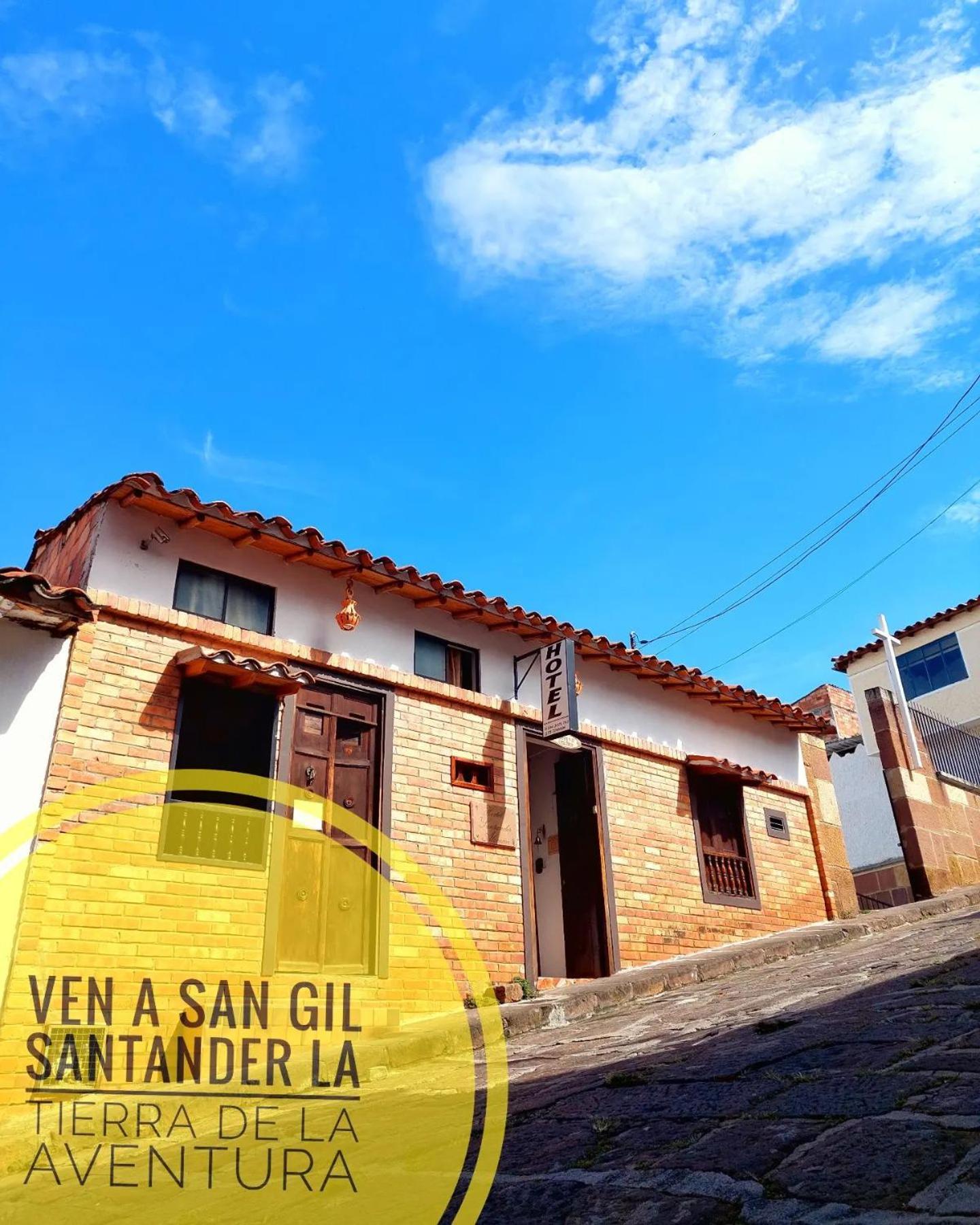 Santander Aleman Hostel San Gil Ngoại thất bức ảnh